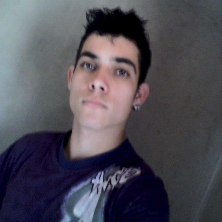sou atleticano, amo minha familia e quero ser bem sucedido