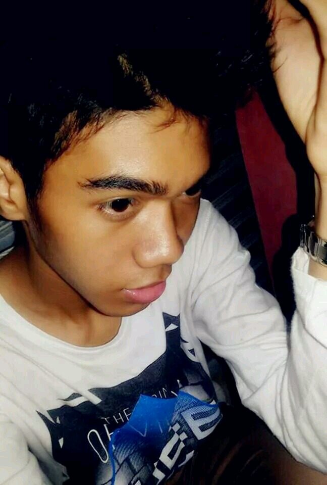 B.I.T.C.H Sub-Genre Crabcore/Trancecore Ber-influence Emocore, Metalcore PIN : 2A4F1200