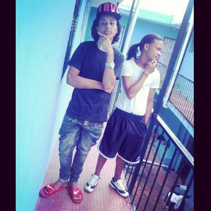 weed,money,bischs.♥ $$^;; :*   :*^^-Criaa Perico Pah Qk TengA Cotorra .I. ^^ YO Soii Yoo Dame Vanda : -A Tu Nobio Le Empreto Mi Nintendo, Mientra COn Tigo I hav
