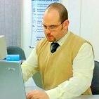 Meu nome é Humberto Simigaglia Junior, sou Corretor de Seguros, seguindo a carreira da família. Corretores desde 1975 !