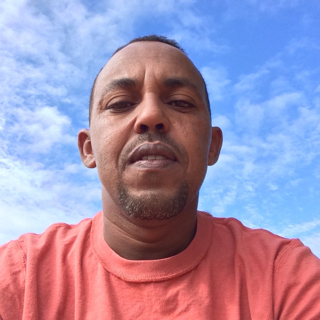 sliksom11's profile picture. 