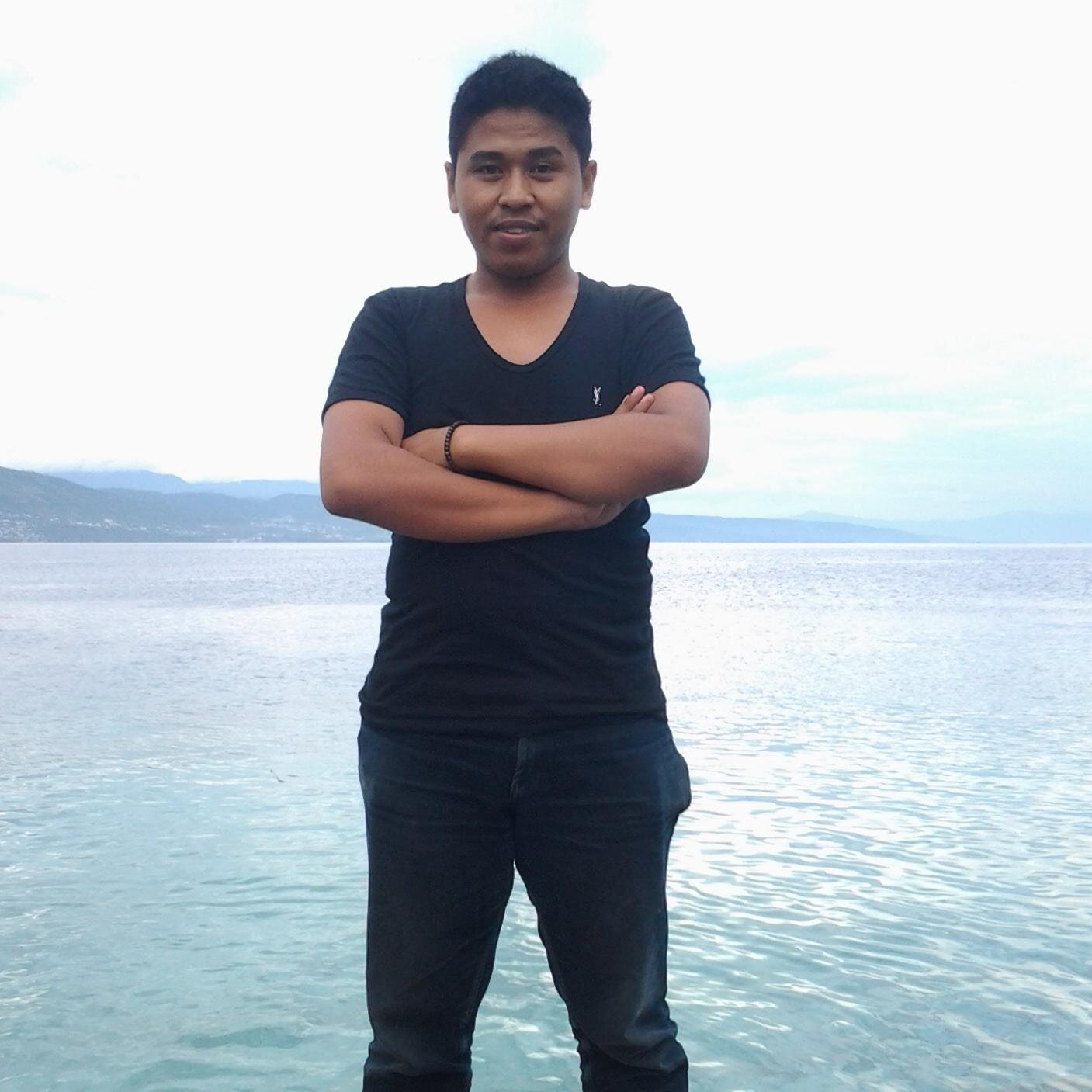 i'm not perfect but i have a sweet smile..:D,
Teater people @SeniKakula I'm a MILANISTY
And I Love PINGpong