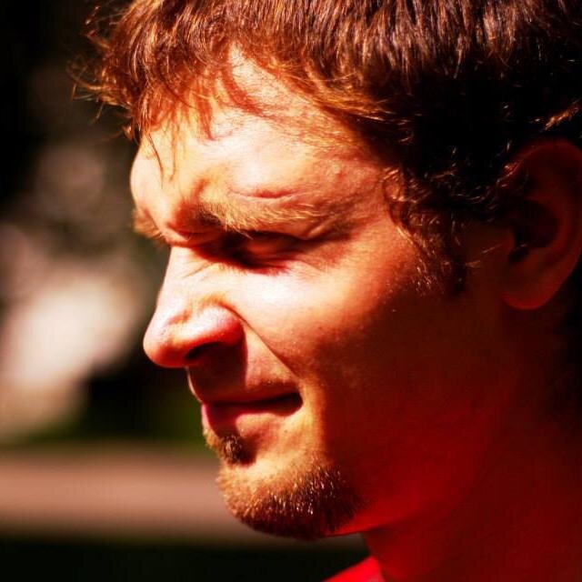 Former musician, thinker, networker, interested in Linux, open source, tech and science