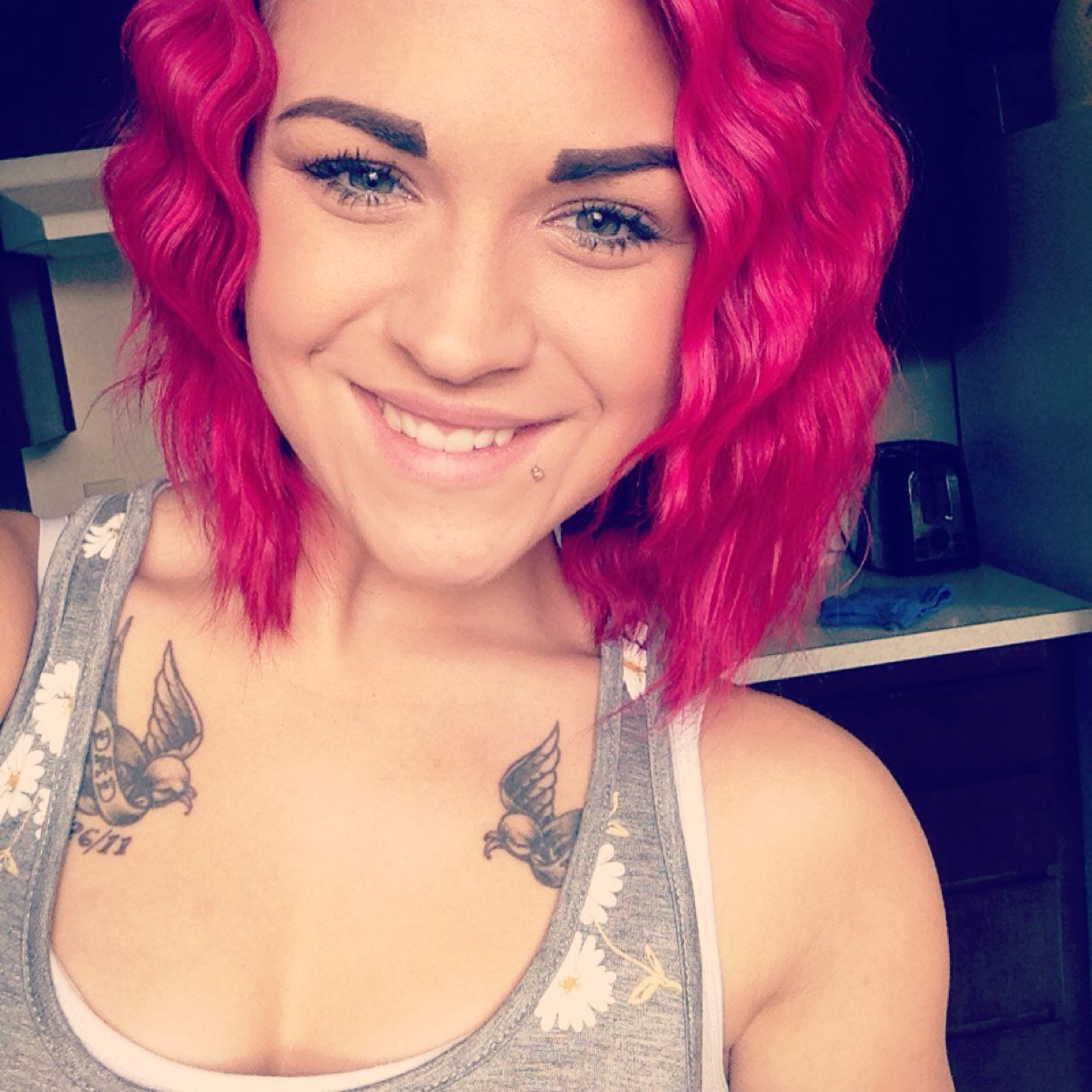 Bbrianne18's profile picture. http://t.co/Uu0PtrOBYf