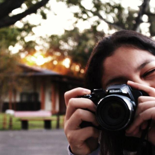 Orgullosamente Colombiana y Costeña.

Amor por la fotografía y los viajes.

Médico internista y Gastroenteróloga.