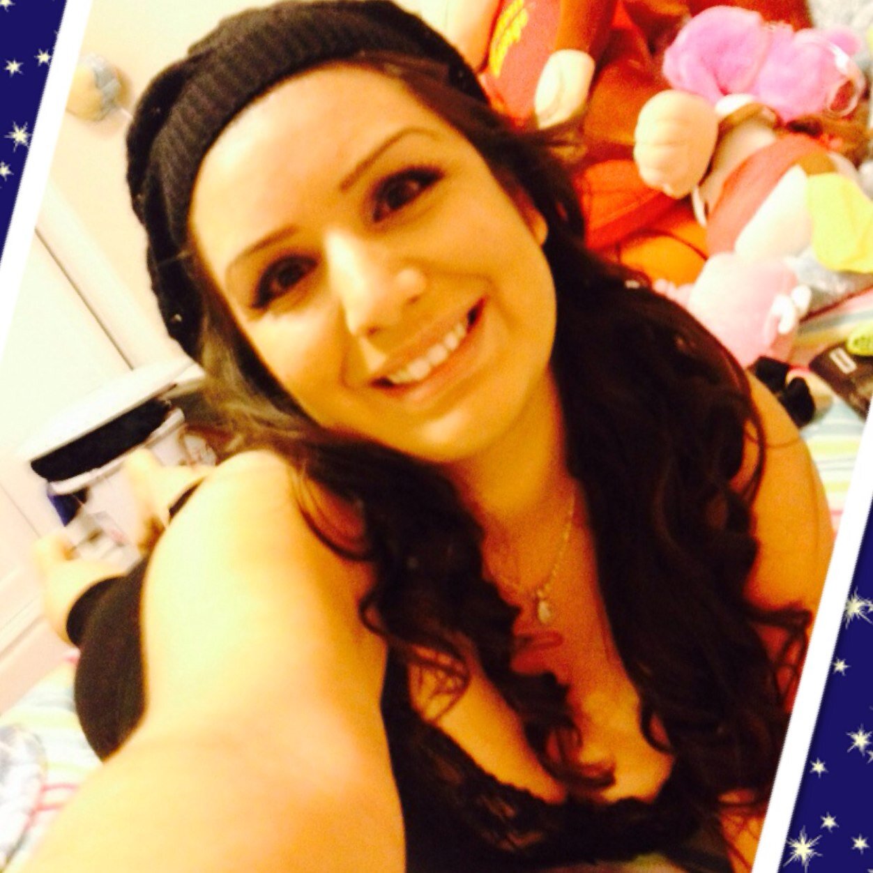 AdrianaCaldera's profile picture. 