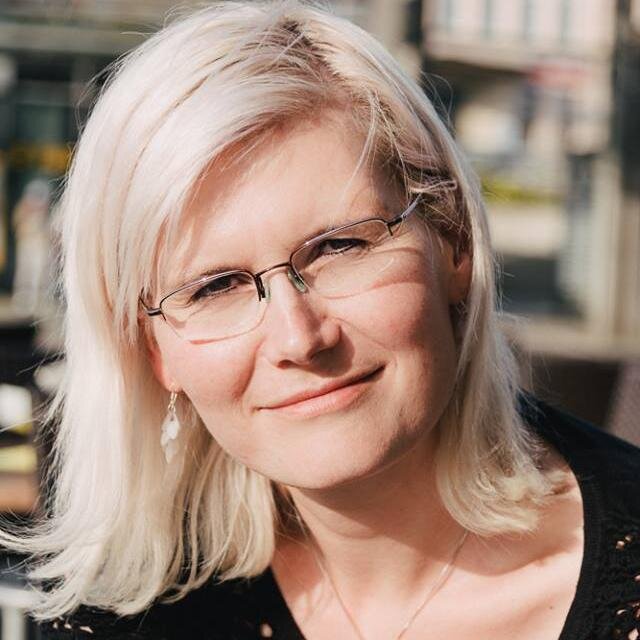 YveSil's profile picture. 