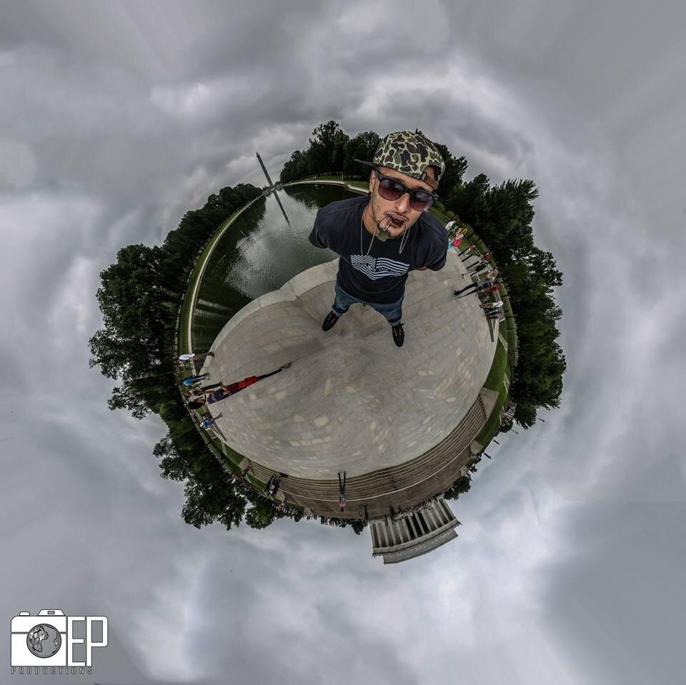 TheresOnly1Sun's profile picture. 