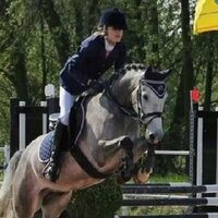 'Gina' (@ginagerrets) 's Twitter Profile