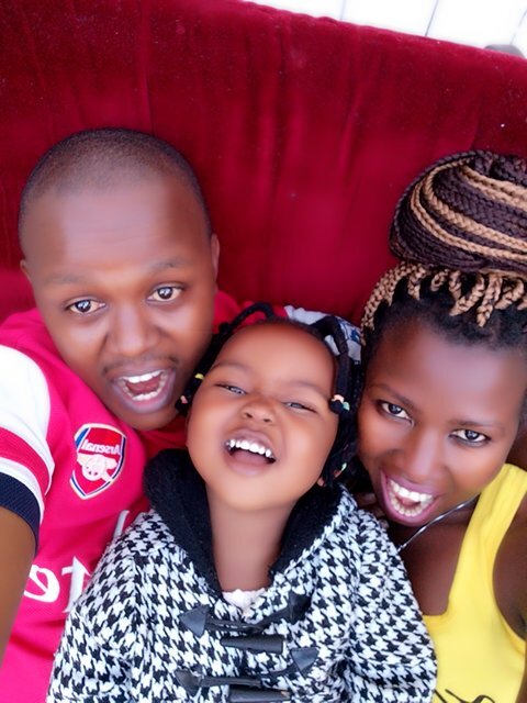 sirmee's profile picture. 