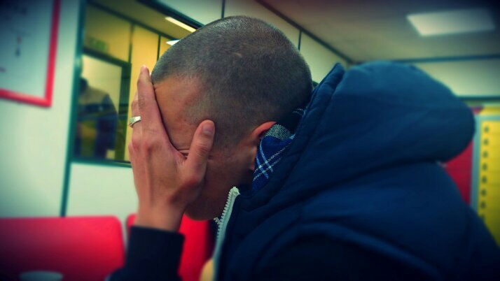 peecisz's profile picture. labs nevis nāk ar gaidīšanu, bet labs nāk ar alu.