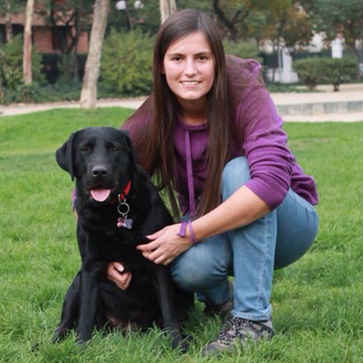 AdiestraVet's profile picture. Veterinaria especialista en Comportamiento Animal - Educación - Entrenamiento - Modificación de conductas - Terapia de Flores de Bach y Reiki para mascotas