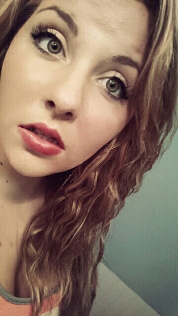 emerson_k95's profile picture. Im pretty lame, you should follow me anyways. Mother to a beautiful angel baby.