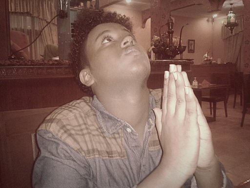 somalismartboy's profile picture. im lover im not figther