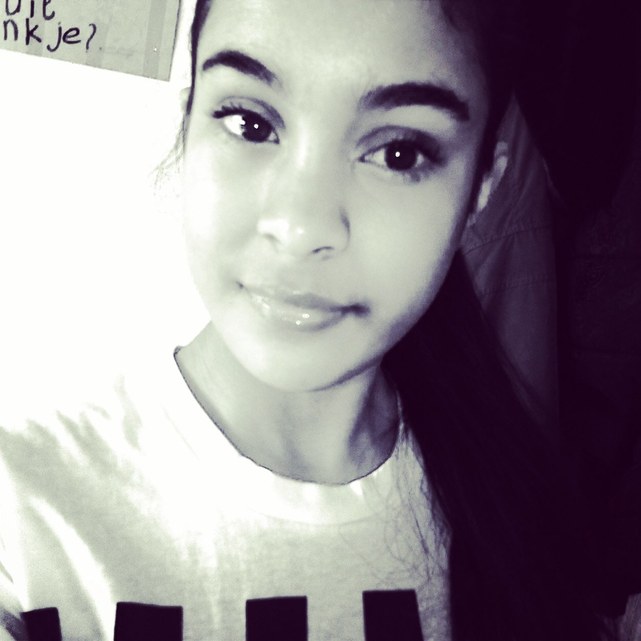 llishaaa's profile picture. Trust nobody.