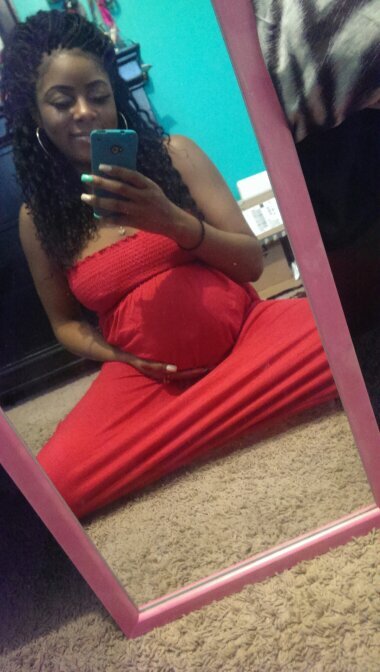 MochaBeautyx_'s profile picture. 19 years young ! College girl . INDEPENDENT . I'm not too into people . Love My Bitch @AlmightyRaee I live for Jaedyn