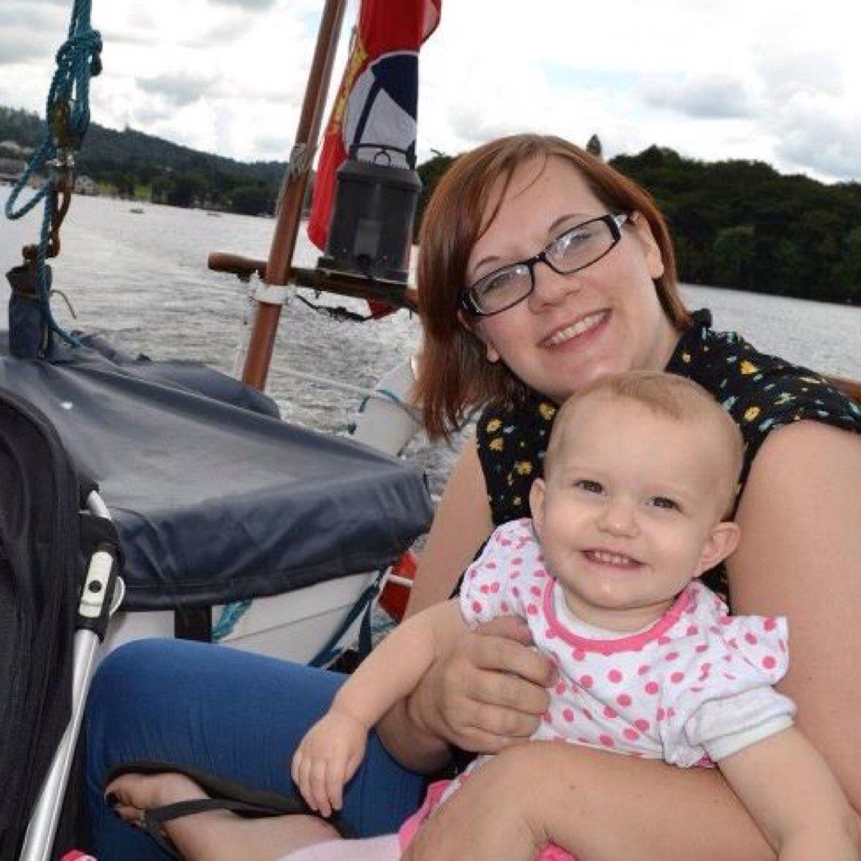 Lindsey_Pell's profile picture. 