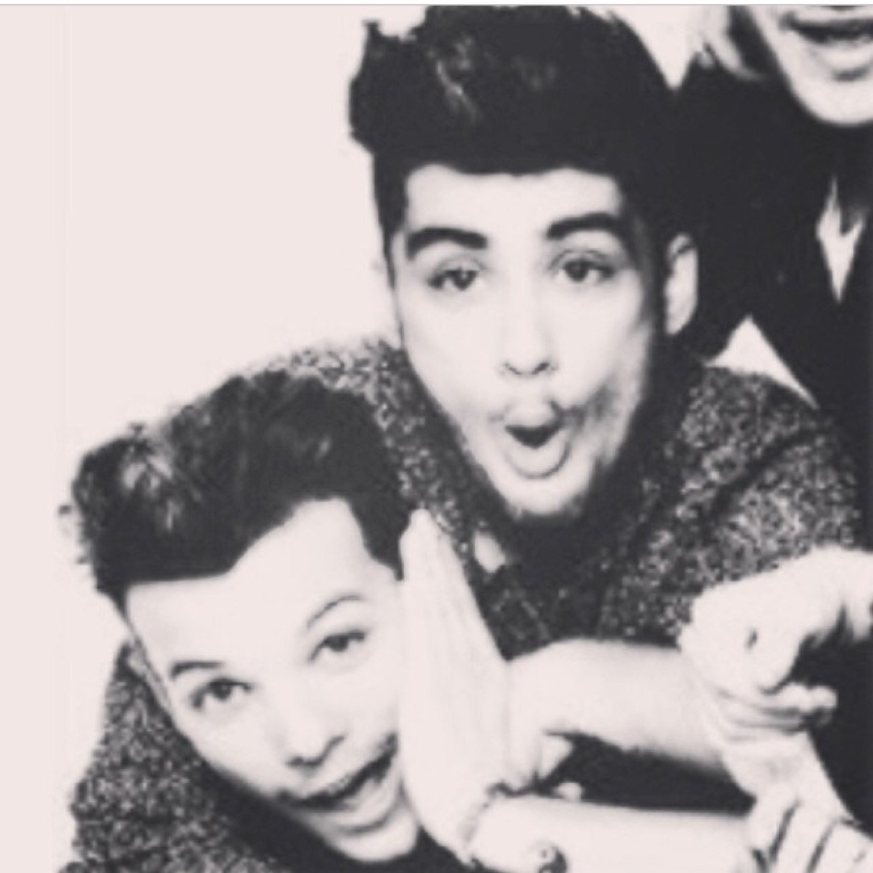Puff puff bitches. #supportzouis