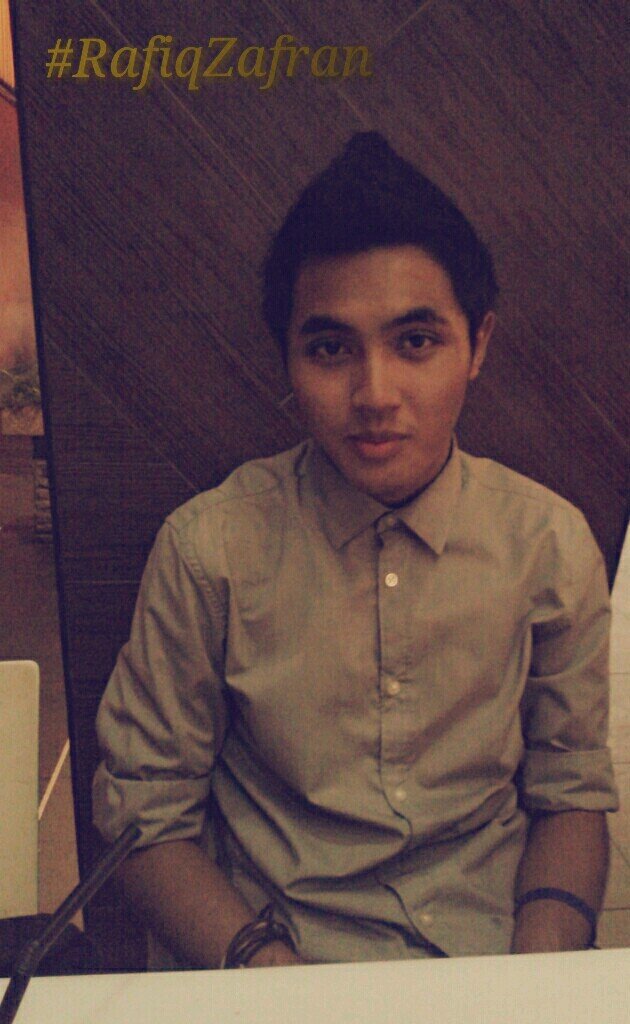 RafiqZafran_'s profile picture. Mention For Followback // Follow For Follow // Do Follow My Official Account also @RafiqZafran