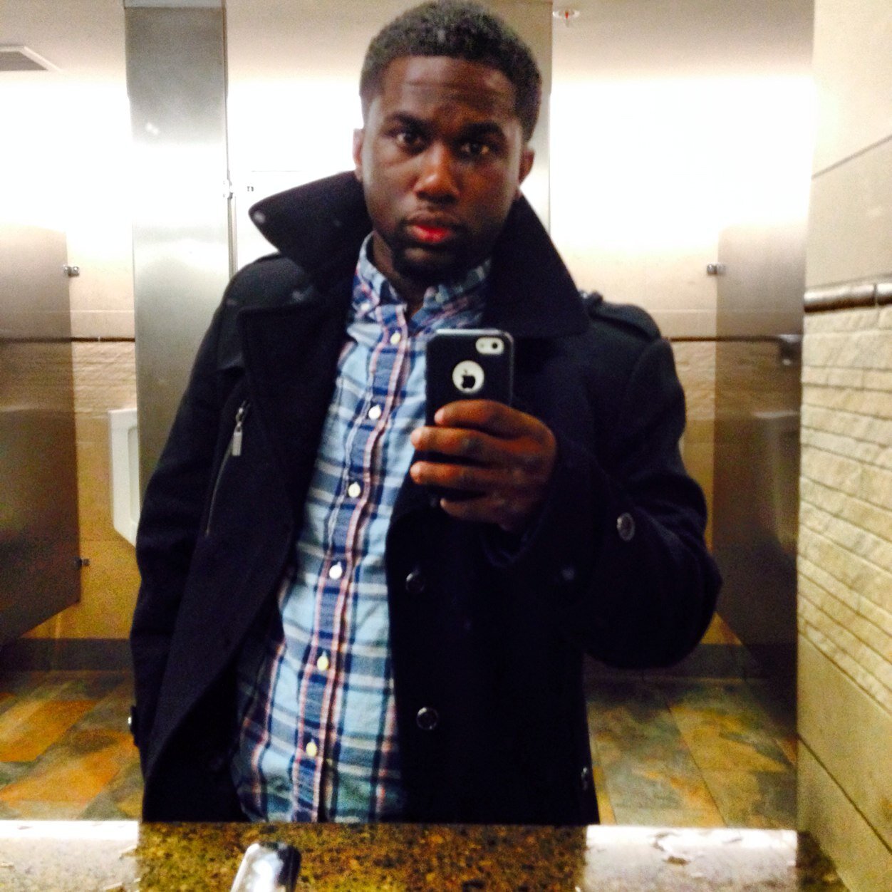 Professional Drummer/ Host/ Musical Engineer! 
http://t.co/Z2Mwf5112m
http://t.co/S1LXufebSa