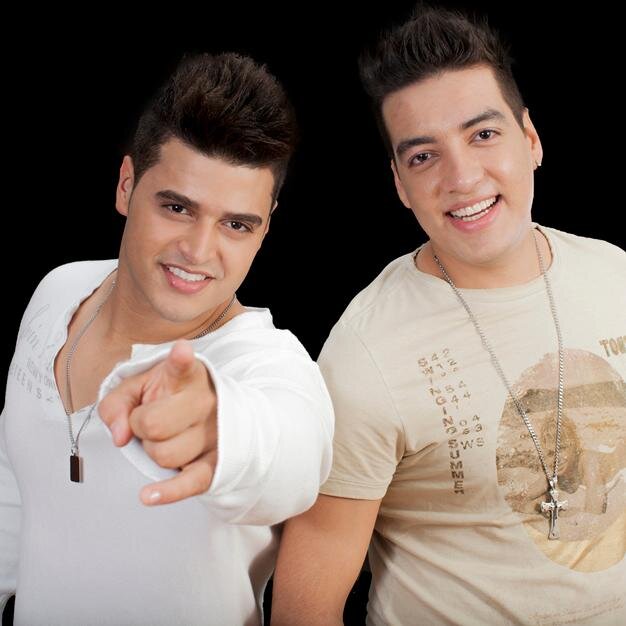 “Seu Zé” é a música de trabalho de Willian & Júnnior, já entre as mais tocadas nas principais
rádios do país. Com um ritmo contagiante e uma pegada de vanera!