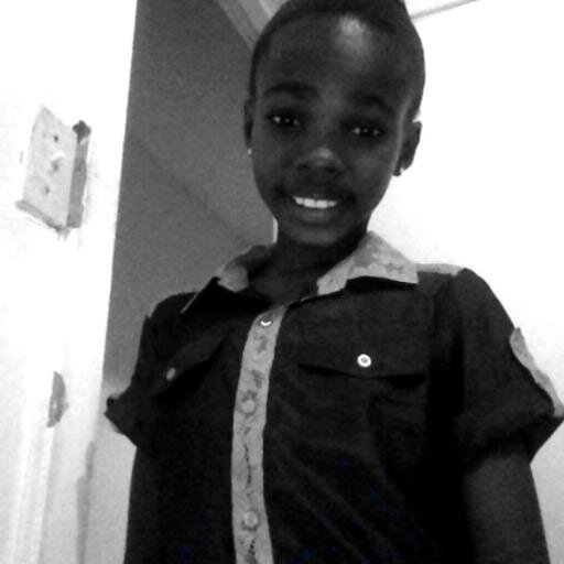 Dnt Trust No Bitchh..Track_lyfe...Niggau Them een Loyal
