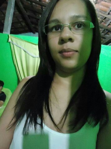 Sigo de volta:  Jamais deixe que a sua felicidade dependa dos outros. Eles não deixariam de ser feliz por você.