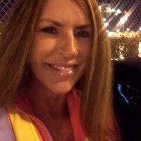 Sara (@clarkturbo) 's Twitter Profile