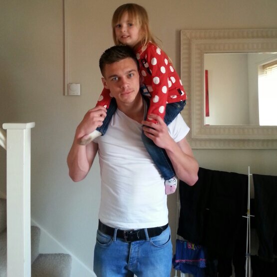 hoodie_138's profile picture. 