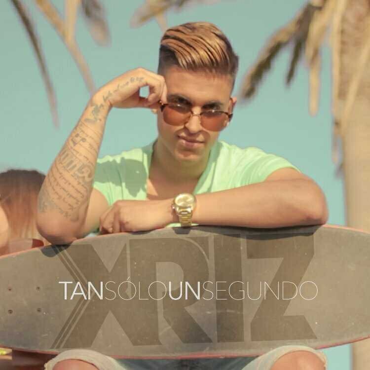 OYE NIÑA, ME ENAMORÉ de @OfficialXriz en TAN SOLO UN SEGUNDO, asi que levanta y MUEVETE, te prometo que haremos buena CONEXIÓN.