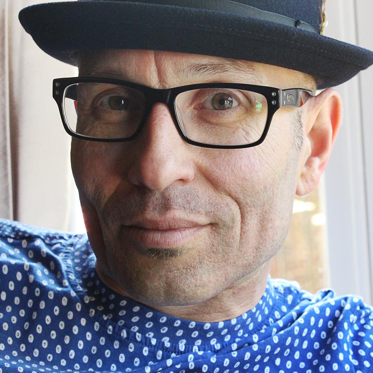 marcusscott's profile picture. I love all forms of electronic music call it what you want its all house music to me..!

http://t.co/gLEAKrXs