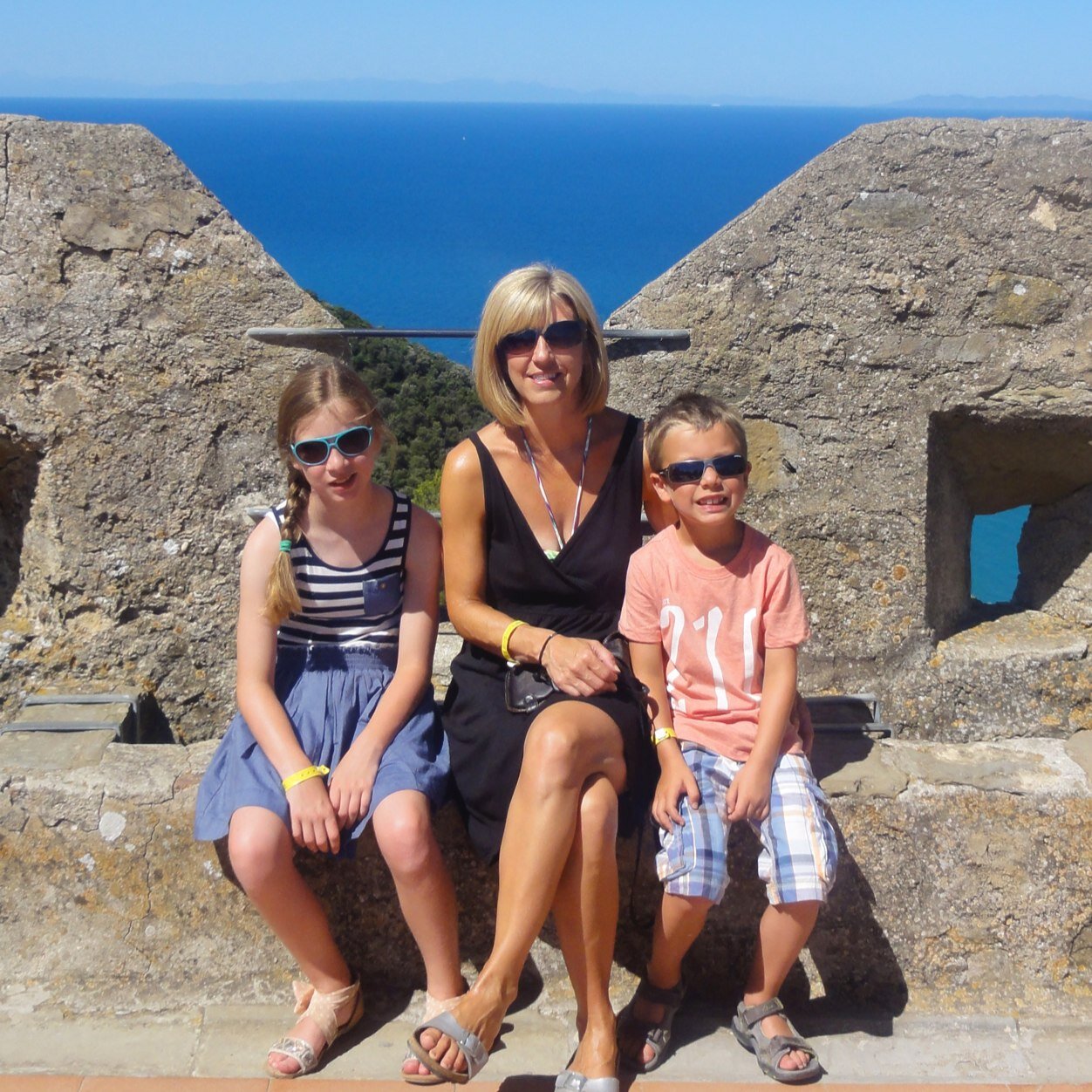 suzannemlawson's profile picture. 