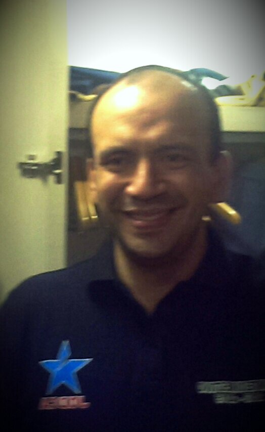 monchyperezf's profile picture. 