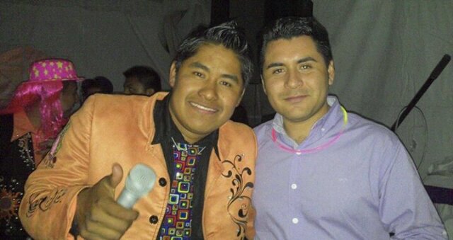 Nacido en México de carisma peculiar, sentimental pero mierda a la vez. :)