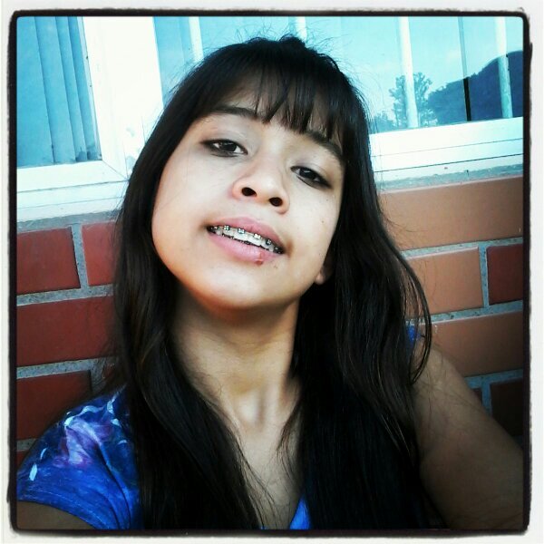 hey , solteira 13 anos ,whats 80564639 :3