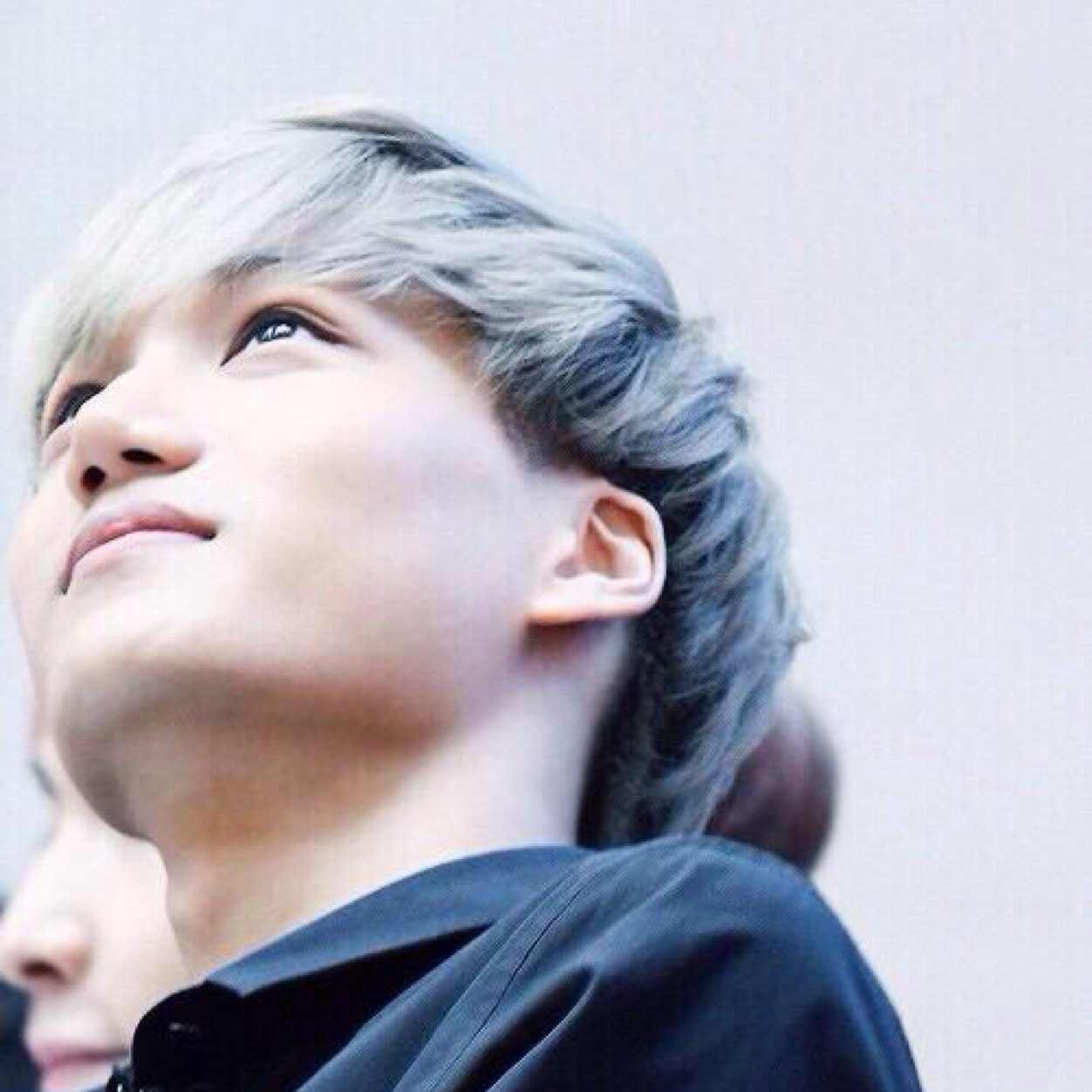. exo kai bot .