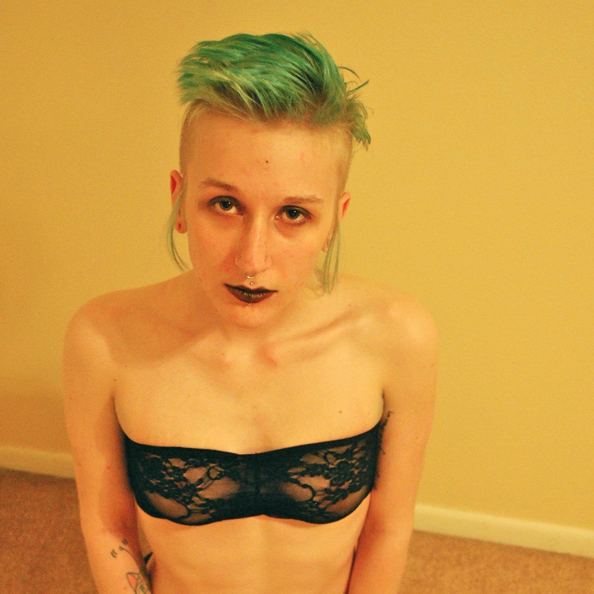 Dolly_HardOn's profile picture. 