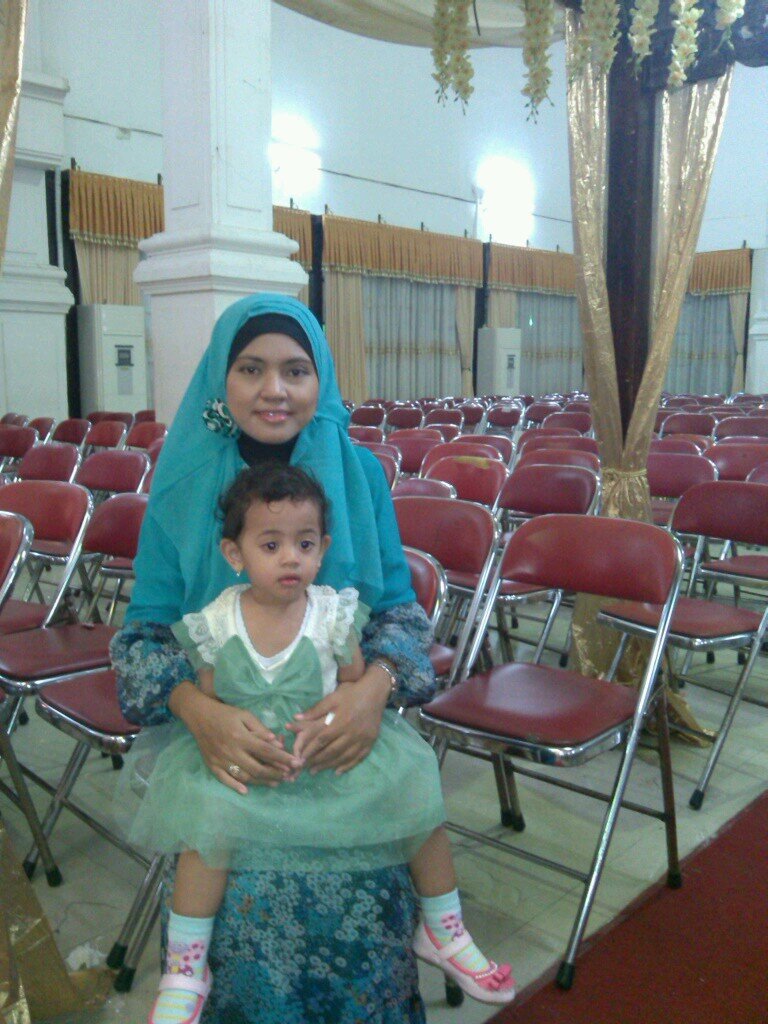 Government Official, Nayra's Mommy and a happy good wife ;p
