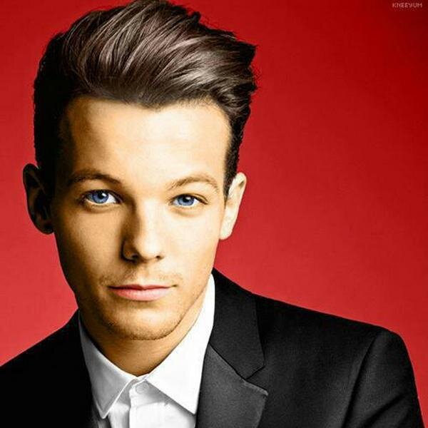 I LOVE ONE DIRECTION !!!!! I LOVE LOUIS TOMLINSON !!1