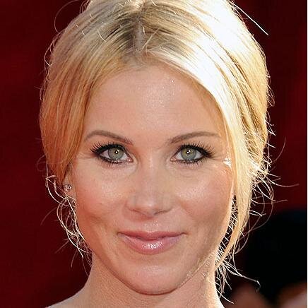 Number 1 Fan Twitter account for Christina Applegate. Tweeting News, Pics, and much more. *Parody Account* Not affiliated with Christina Applegate.