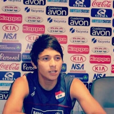 Jugador Del Club Nacional ♡♥♡♥♡♥ R.L.Pettit = PARAGUAY ☆★ INSTA → SEBASBENITEZ10