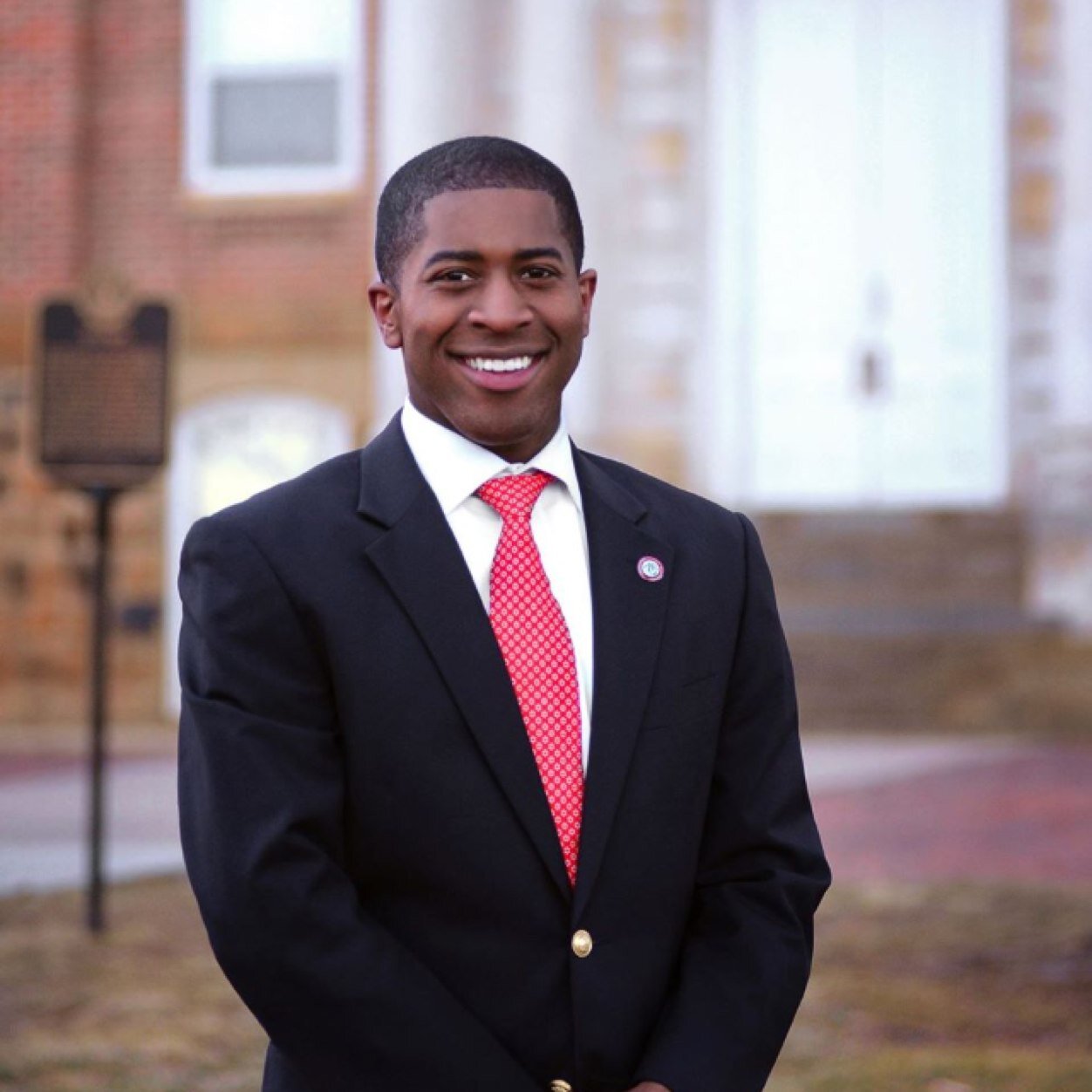 ASGPresident's profile picture. Official Twitter of the University of Arkansas 2014-2015 Student Body President