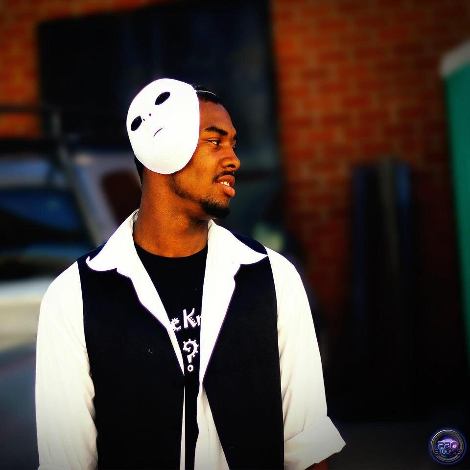 melakibleu's profile picture. 