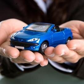 Ofrecemos el Servicio de Renta de Autos de Lujo con Chofer para traslados dentro de la Ciudad de México, empresarial o eventos (conciertos, teatro, etc)