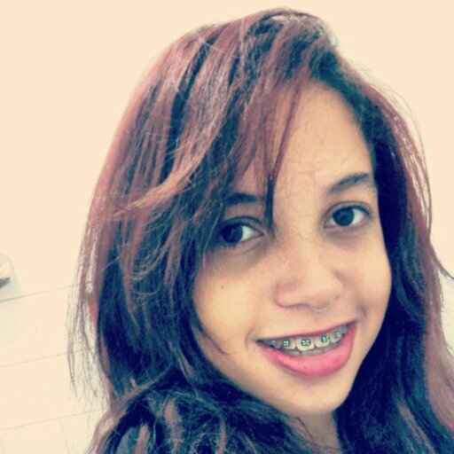 Paz e amor é o que eu quero pra nós.