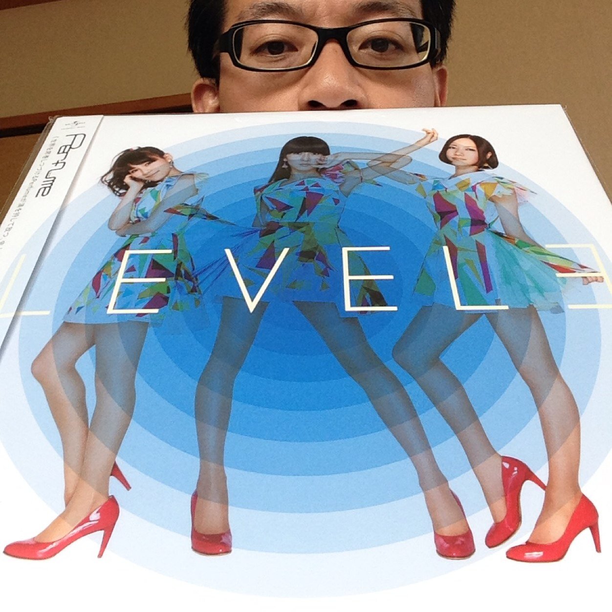 IwasakiAtsushi's profile picture. たんなる人間三脚…それ以上でも以下でもアリマセン。 写真趣味です。好きなもの：Perfume,tofubeats,chelmico,中西圭三,山登り。食わず嫌いというのが嫌いなので、とりあえずなんでも食いつきますw