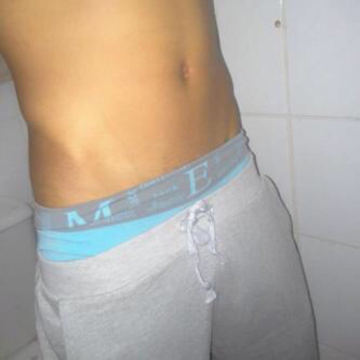 xcomms65's profile picture. موجب واحب الحنحنة الي بدوه ومن الرياض يجي خاص وللبنات نصيب كذالك