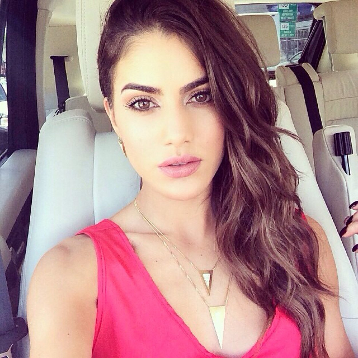 i_ltofh's profile picture. استغفرو فلا تعلمون كم ذنباً سيمحى✨