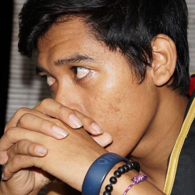I'am simple human!. follback? just mention :)