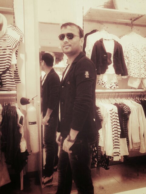 rdhrubaa's profile picture. shop manger ...jacaidi brand